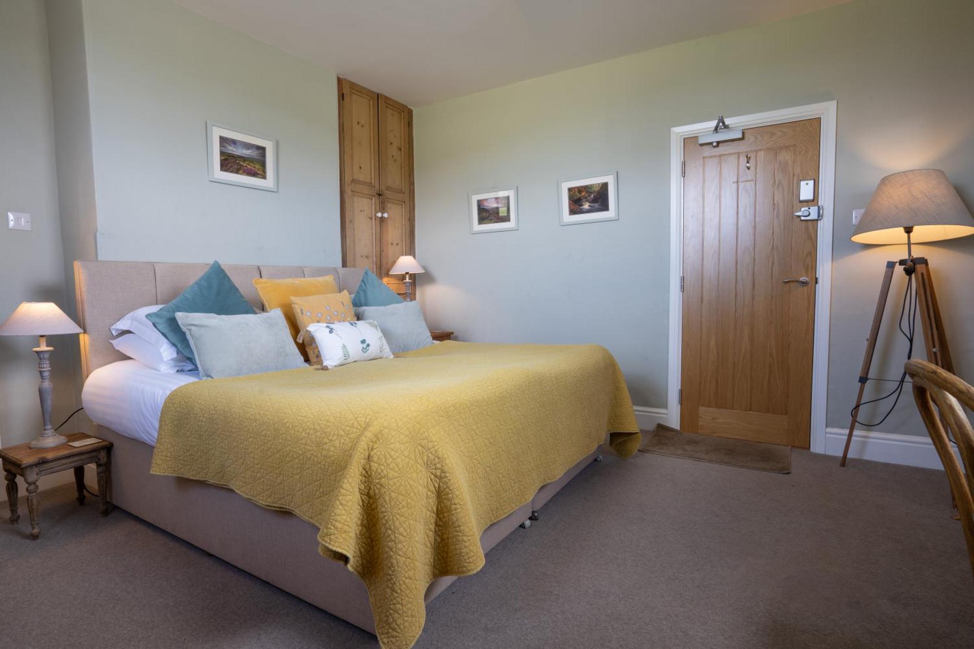 Hassop Station Apartment On The Monsal Trail Bakewell Exterior foto
